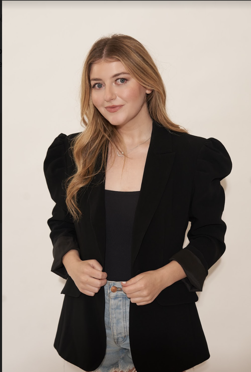 Samantha Holender